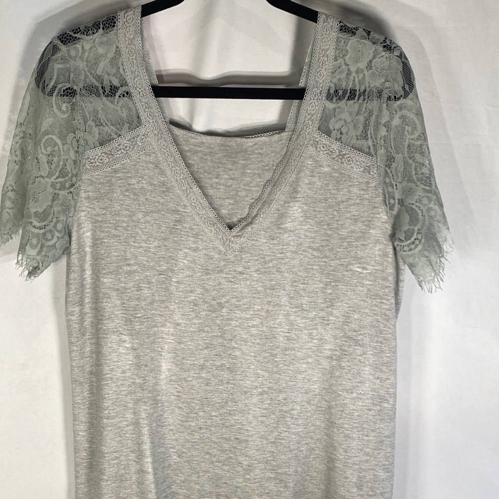 Heather Gray V-Neck Top with Floral Lace Short Flutter Sleeves-Size Medium